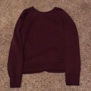 crew neck